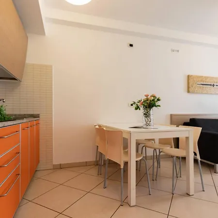 Stylish Escape With Pool Near The