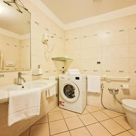 Stylish Escape With Pool Near The * Bibione
