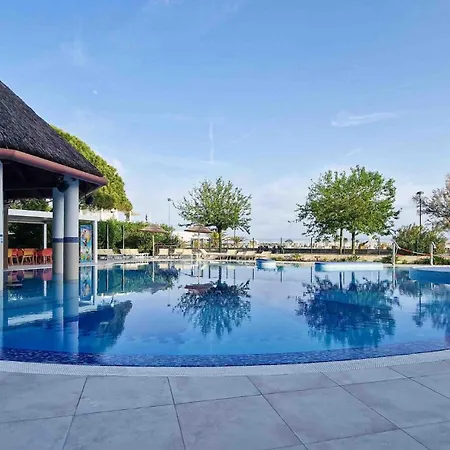 Apartman Stylish Escape With Pool Near The Bibione